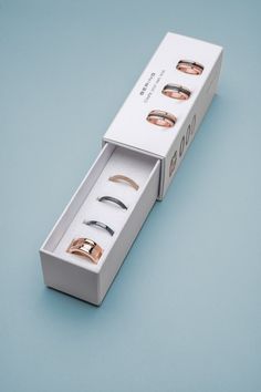 Have you always wished for jewelry  you could create multiple looks with? BERING's Starter Sets are perfect for you! The Starter Sets contain one outer ring and a selection of inner rings that you can change for individual combinations with our unique twist & change system.  This jewelry collection features a combination of high quality materials such as high-tech ceramic, SWAROVSKI ELEMENTS, stainless steel and Milanese mesh. Bering Ring, Limassol, Watches Unique, Stainless Steel Ring, Ring Fit, Ring Size Guide, Stainless Steel Rings, Steel Ring, Macau