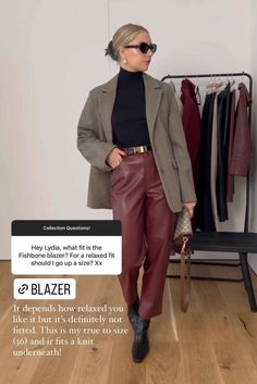 Burgundy Leather Trousers Outfit, Maroon Leather Pants Outfit, Burgundy Leather Pants Outfit, Burgandy Pants Outfits, Red Leather Pants Outfit, Outfit Pantalon Vino, Leather Trousers Outfit, Outfits Hijab