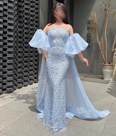 Prom Dress Strapless, Dress Crystal, My Culture, Bridal Party Gowns, Sparkly Prom Dress, Satin Formal Dress, Evening Gowns With Sleeves, Strapless Prom Dresses, Dress Comfortable