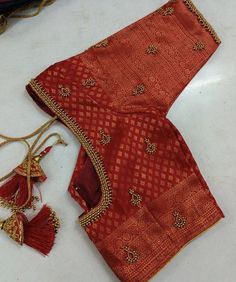 Latest Aari Design Blouse, Aari Work Blouse For Silk Saree, Red Bridal Blouse Aari Work, Bridal Simple Blouse Designs, 1000 Rupees Aari Work Blouse, Copper Aariwork Blouse Designs, Red Blouse Work Designs Bridal, Simple Arya Work Blouse Designs, Arya Work Blouse Designs