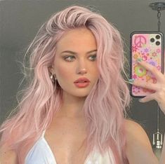 dyed hair ideas 4th of july hair Lavender And Blonde Hair, Dyed Hair Ideas, 4th Of July Hair, Permanente Make-up, Fall Hair Color Trends, Rose Gold Hair, Hair Colours, Hair Stylist Life, Be Healthy