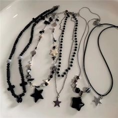 Dospita Punk Y2K Grunge Black Star Pendant Beaded Silver Color Chain Choker Necklace For Women Men Goth Charm EMO 2000s Jewely Accessory Goth Vintage Aesthetic, Star Gender, Grunge Necklace, Emo Accessories, Chain Necklace Women, Emo 2000s, Y2k Star, Grunge Accessories, Goth Vintage