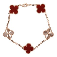 This Van Cleef & Arpels Vintage Alhambra 5 Motif bracelet is in 18K rose gold and Carnelian with a lobster clasp.Origin: FranceCondition: New and never wornAccompanied by: VCA green jewelry box, authenticity card, carebookMeasurements: Length: 7"| .5" x .5" Pendant Motif