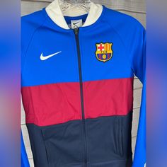 Youth Unisex Nike Fc Barcelona I96 Anthem Jacket Youth Medium Cw0668 427 B55 Air Jordan Jacket, Nike Puffer Jacket, Jordan Jackets, Nike Track Jacket, Baby Nike, Toddler Jacket, Nike Windbreaker, Nike Fleece, Basic Jackets