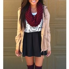 Love the scarf w/ black skater skirt & beige jacket Infinity Scarf Outfit, Layering Ideas, Peplum Tops, Scarf Outfit, Cooler Look, Ramones, Thanksgiving Outfit, Heidi Klum, Looks Chic