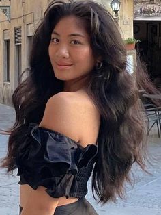 Long Hair For Thick Hair, Black Thick Wavy Hair, Dense Hair Haircut, Best Long Haircuts For Thick Hair, Heavy Layers Wavy Hair, Good Haircuts For Thick Wavy Hair, Haircuts For Dense Hair, Heavy Wavy Hair, Haircut Thick Hair Long