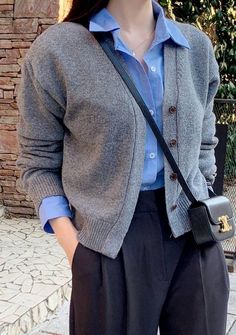 Cardigan And Collared Shirt Outfit, Office Cardigan Outfit, Short Grey Cardigan Outfit, Work Cardigan Outfit, Preppy Cardigan Outfit, Shirt And Cardigan Outfit, Cardigan Formal Outfit, Cardigan Office Outfit, Short Cardigan Outfit