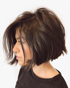 Short Shag Haircuts, Lob Haircut, Short Hairstyles For Thick Hair, Shag Haircut, Haircut For Thick Hair, Short Haircut, Trending Hairstyles