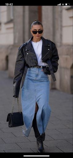 Looks Jeans, Mode Zara, Moda Jeans, Leather Jacket Outfits, Looks Street Style, Looks Chic, Jeans Rock