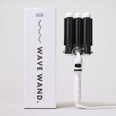 I Bought This Three Years Ago And Never Took It Out Of The Box. It Is The 25mm Size And Great For Beachy Waves. This Is Always Sold Out. Adjustable Heat, 360 Degree Swivel, Extra Long Cord, Instant Heat Up. Bondi Boost Wave Wand, Bondi Boost, 3 Barrel Curling Iron, Boho Waves, Mermaid Waves, Barrel Curling Iron, Sea Salt Spray, Hair Waver, Boring Hair