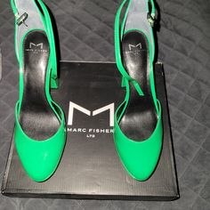 Marc Fisher Green Platform Heels With Ankle Strap. 4in Heel. Modern Green Ankle Strap Heels, Green Heels With Branded Heel Counter For Office, Green Office Heels With Branded Heel Counter, Green Ankle Strap Heels With Branded Heel Counter, Green Wrapped Heel Formal Heels, Green Heels With Wrapped Heel For Formal Occasions, Green Wrapped Heel Heels For Formal Occasions, Green 4-inch Heels For Formal Occasions, Formal Green Heels With Heel Strap