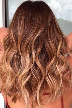 Carmel Hair Color, Beautiful Blonde Hair, Blonde Hair Shades, Trendy Hair Color, Hair Shades, Brown Blonde Hair