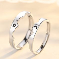 Detective Files, Couple Rings Simple, Ring For Couple, Moon Lover, Matching Jewellery, Friend Rings, Wedding Bride Jewelry, Beach Birthday