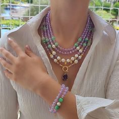 Gift Luxury, Pearl Statement Necklace, Necklace Elegant, Elegant Necklace, Necklace And Bracelet, Amethyst Necklace, Elegant Necklaces, Design Set, Multi Strand