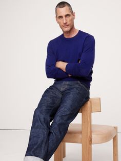 A classic crew-neck sweater, knitted from our signature all-season Merino wool, beloved for its natural softness, breathability, and ability to stay cool or warm as the temperature fluctuates.  Standard fit.  Responsible Wool Standard Certified: This global standard protects the sheep that supply the wool for this garment as well as the land they graze, working to make it better for the environment and the sheep.  Fabric sourced from Italy's Zegna Baruffa mill.  Crew neck.  Straight hem.  Standa Casual Merino Wool Sweater For Spring, Spring Merino Wool Crew Neck Sweater, Solid Color Crew Neck Sweater For Casual Gatherings, Casual Blue Merino Wool Sweater, Casual Merino Wool Sweater For Everyday, Casual Crew Fine Knit Sweater, Casual Everyday Merino Wool Sweater, Casual Fine Knit Crew Sweater, Crew Neck Merino Wool Sweater With Double-needle Sleeve