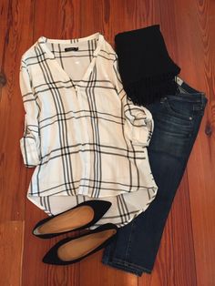 Looks Jeans, Mode Tips, Pullover Outfit, Stitch Fix Outfits, Work Attire, Looks Style, Minimalist Outfit, Outfits Casuales, Look Fashion