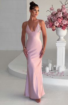 Blush Classy Bridesmaid Dresses, Beautiful Blush Bridesmaid Dresses, Elegant Bridesmaids Dresses Blush, Blush Halter Wedding Dress, Homecoming Dresses Corset, Midi Dress Wedding Guest, Sparkle Dress