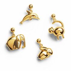 This chic elephant charm from PDPAOLA™ at Zales conjures up the memories you’ll never forget. Sterling silver with 18K gold plate Sculpted elephant design with shimmering cubic zirconia eye Stays in place on your charm bracelet or necklace with a silicone-lined center Add this sliding bead charm to your PDPAOLA™ cable chain necklace or bracelet, sold separately Dolphin Charm, Dolphin Design, Rabbit Charm, Cat Bead, Cable Chain Necklace, Elephant Charm, Elephant Design, Cat Design, Cable Chain