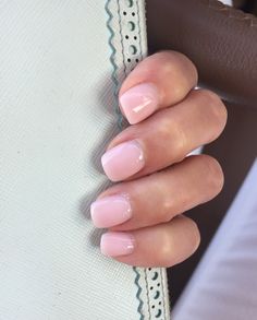 Nexgen powder dip pink nails #nexgen #manicure Dip Powder Nails Pink And White, Pink Powder Nails, Sns Dip Nails, Dip Nail Colors, Dip Manicure, Sns Nails Colors, Sheer Nails, Baby Pink Nails, Spring Nail Colors