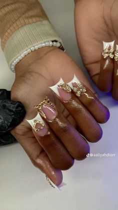 Short Acrylic Nails Exotic, Mexican Nails, Bad Nails, Ombre Acrylic Nails, White Acrylic Nails, Cute Acrylic Nail Designs