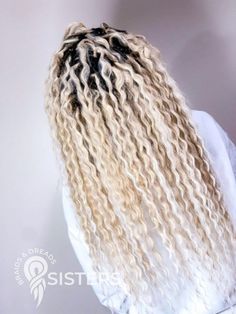 "Curly soft synthetic Double Ended dreads hair extensions in milky ash blonde color \"Daenerys\". You can choose warm or cold shade We can also offer color variations: Red, Pink, Bronze, Blonde, Green, Black and more (about shades contact us). Material - 100% kanekalon (high-quality synthetic hypoallergenic material) Texture - double ended curly dreads Not exactly what you are looking for? More of handmade synthetic dreads and braids available here: https://www.etsy.com/shop/SistersBraidsShop FU Pink Synthetic Dreads, Bronze Blonde, Ash Blonde Color, Curly Dreadlocks, Dreads And Braids, Curly Dreads, Dread Hair Extensions, Low Maintenance Short Haircut, Double Ended Dreads