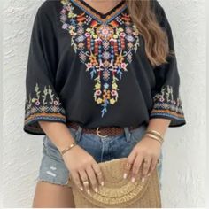 3/4 Length Sleeves Embroidered Top Size 6xl / 24 Casual Black Embroidered V-neck Top, Black Embroidered Long Sleeve Top For Summer, Black Long Sleeve Embroidered Top For Summer, Black Long Sleeve Embroidered Top, Multicolor Embroidered Tops With 3/4 Sleeve, Black Summer Blouse With Geometric Embroidery, Black Blouse With Geometric Embroidery For Summer, Black 3/4 Sleeve Top For Beach, Black Embroidered Casual Top For Fall