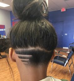 Shaved Design, Undercut Long Hair, Undercut Designs, Shaved Hair Designs, Undercut Women, Haircut Designs, Hair Tattoos, Undercut Hairstyles, Top Trending