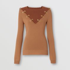 Burberry - Ring-pierced two-tone warm camel wool cashmere sweater ($1,750) Jersey Turtleneck, Phenomenal Woman, Designer Knitwear, Black Barbie, Faux Leather Skirt, Knitwear Design, Casual Everyday, Cashmere Sweater, Pop Fashion