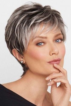 Shampoo For Gray Hair, Raquel Welch Wigs, Short Grey Hair, Raquel Welch, Short Pixie Haircuts, Trending Hairstyles