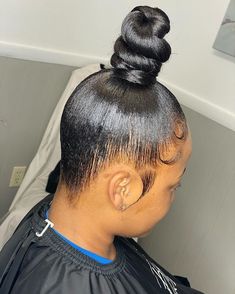 Twist Knot Bun, Bun Knot, Queen Hairstyles, Bridal Vibes, Natural Hair Wedding