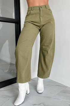 100% COTTON Model Wearing Size Small Color: Olive Elastic Back Waistband Zipper Fly With Button Clasp Barrel Jean Style Dart Seam Details Wide Leg Waistline Has Stretch / Fabric Does Not 12“ High Rise 25.5“ Inseam For Model Size Specs Please Check Size Charts Launched: 9/21/24 Khaki High Waist Cotton Jeans, High Waist Khaki Cotton Jeans, Green High Rise Cotton Jeans, Green Relaxed Fit High-waisted Jeans, Khaki High Waist Non-stretch Jeans, Barrel Jeans, Graphic Dress, Short Mini Dress, Work Tops