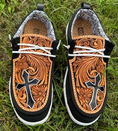 Western leather hand tooled shoes, light weight and comfortable. One of a kind with a beautiful design. Have all sizes (Unisex). Tooled Leather Shoes, Mens Loafers, Air Forces, Hey Dude, Western Leather, Tooled Leather, Leather Tooling, Slip Ons, Loafer Shoes