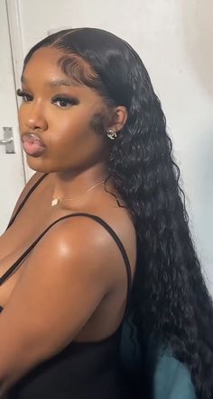 Holiday Hair Black Women, Wigs On Dark Skin Women, 24 Inch Wig, Frontal Wig Hairstyles, Braids Hairstyles Pictures, Protective Hairstyles Braids, Frontal Hairstyles, Dope Hairstyles, Hair Ponytail Styles