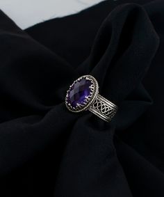 Amethyst Silver Solitaire Gothic Statement Ring, 925 Sterling Artisan Made Jewelry Handcrafted Filigree Cocktail Ring, Handmade Jewelry, Purple stone ring, silver boho dainty ring, floral earrings, oval statement ring Material: 925 Sterling Silver ( NICKEL FREE ) Gemstone: Amethyst 10x14 mm. FREE, FAST AND TRACKABLE SHIPPING FOR ALL EU COUNTRIES AND USA. -That ring is so stunning and dainty. Perfect for everyday wear. There is a gorgeous small Flower on the band of the ring and Amethyst Gemstone that dainty. This purple stone ring is made from our finest silver so they are durable for your everyday wear. COMES WİTH VELVET POUCH AND LUXURY GİFT BOX. Makes a great gift: Beautiful jewelry to give for every occasion. The perfect present  for mom , sister, daughter , granddaughter , grandmother Purple Gemstone Filigree Ring Gift, Purple Oval Filigree Ring As A Gift, Handmade Crystal Ring For Formal Occasions, Purple Oval Filigree Ring For Gift, Oval Purple Filigree Ring As Gift, Handmade Purple Amethyst Ring For Formal Occasions, Handmade Elegant Amethyst Crystal Ring, Handmade Elegant Purple Crystal Ring, Elegant Handmade Purple Crystal Ring