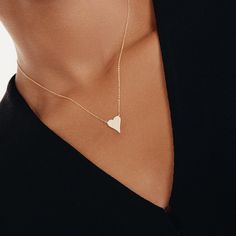 14K Gold Long Heart Necklace Presenting an exquisite Long Heart Necklace in 14K Gold. This dainty heart pendant necklace is a symbol of love and elegance, perfect for everyday wear. The 14k real gold jewelry is an ideal gift for her, showcasing timeless design and exceptional quality. This stunning piece can be a beautiful expression of affection for a special woman in your life. Make her feel special with this sparkling piece of jewelry that shines as brightly as she does. You'll have: 14k soli Elegant 14k Gold Heart Cut Necklace, 14k Gold Heart Necklace For Everyday Wear, 14k Gold Everyday Heart Necklace, Everyday 14k Gold Heart Cut Necklace, Everyday 14k Gold Heart Necklace, Fine Jewelry 14k Gold Heart Necklace, Classic Heart Pendant Necklace, 14k Gold Heart Necklace With Delicate Chain, 14k Gold Necklace With Heart Charm