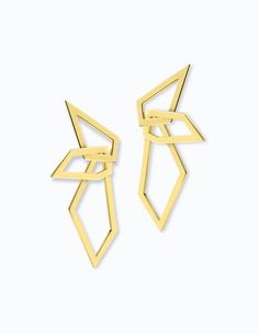 Modern edge. This pair of earrings features a multi-geometric design made of yellow silver and interlocking shapes. A subtle statement piece. #Minimalistic #Simple #Chic #Elegant #Luxury #Modern #Fashion #Regram #Classy #Trendy #Jewelry #angle #rings #collections #new #style #fashion #ootd #lookbook #newlook #accessories #silver #gold #geometricjewelry #gift Cheap White Geometric Jewelry, Elegant Yellow Gold Geometric Earrings, Modern Geometric Pierced Earrings, Modern Metal Linear Earrings For Formal Occasions, Modern Metal Linear Earrings For Formal Events, Modern White Geometric Earrings, Modernist Geometric Jewelry For Formal Occasions, Modern Drop Earrings With Unique Design, Modern Single Geometric Earring