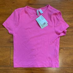 New With Tags H&m Pink Summer Tops, Summer Pink H&m Tops, H&m Spring Stretch Tops, H&m Stretch Tops For Spring, H&m Fitted Casual Shirt, Fitted Casual Shirt By H&m, Casual Pink H&m Top, H&m Casual Pink Tops, H&m Cotton Tops With Relaxed Fit