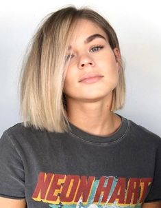 Haircuts For Ladies, Balayage Bob, Edgy Haircuts, Medium Short Hair, Bob Haircuts For Women, Hairstyle Women, Short Hairstyle, Short Blonde Hair