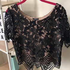 Nwt Express Black Lace Top Size M Black Short Sleeve Crop Top For Evening, Elegant Black Short Sleeve Crop Top, Black Lace Crop Top For Evening, Fitted Black Lace Top With Contrast Lace, Chic Black Lace Crop Top, Chic Black Lace Top Crop Top, Black Sleeveless Lace Top With Contrast Lace, Black Lace Crew Neck Top, Vintage Black Top With Lace Trim