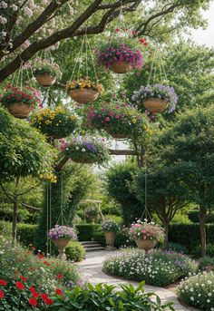 29 Stunning Aesthetic Gardens To Inspire Your Green Thumb Nature Garden Aesthetic, Outdoor Garden Aesthetic, Plants For Outdoor Garden, Hanging Garden Aesthetic, Flower Aesthetic Garden, Backyard Garden House, Garden Images Beautiful, Aesthetic Flower Gardens, Green House Flowers