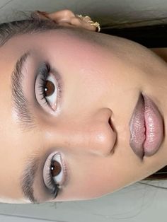 Cool Toned 90s Makeup, Cool Tone Eyeshadow Looks, Cool Tone Eye Makeup, Cool Toned Makeup Looks, Cool Tone Makeup Looks, Cool Eyeshadow Looks, Cool Tone Makeup, Maquillage On Fleek, Glam Makeup Look