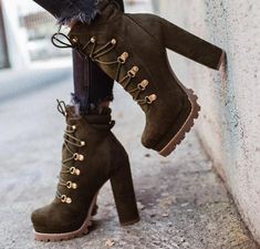 Hak Tinggi, Heel Boots For Women, Short Suede Boots, Boots Female, Chunky Heel Ankle Boots, Cute Shoes Heels, Lace Up High Heels, High Heeled Boots, Chunky High Heels