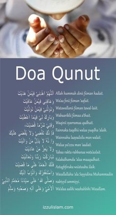 a person holding a bowl in their hands with the words doa quinut above it