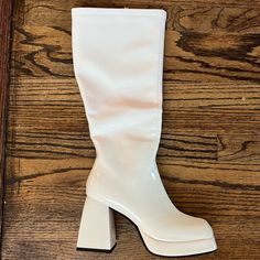 White Gogo Boots, Brand New Size 6/36 Chunky Heel, Square Toe From Amazon Originally For $60 Gogo Boots Outfit, Abba Party, 60s Gogo, White Gogo Boots, Red Heel Boots, Coach Booties, Black Western Boots, Go Go Boots, Kitten Heel Ankle Boots