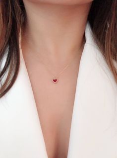 Tiny and dainty red agate heart filled with love and passion, such a perfect present for Valentine's Day or for your loved ones.  :: Style name: RDHRT-ENLN1034 :: Heart size: 7x7.5mm :: Material: 14k solid yellow gold :: Stone type: red agate  :: Pendant Only Notes :: Jewelries are measured in millimeters and centimeters. :: Please read store policy before placing order. :: In stock items are ready to ship in 3 business days, made to order items are ready to ship in 2-4 weeks. :: International Shipping AVAILABLE. :: Engraved necklace are non-refundable. :: Necklace/bracelet requested to unusual length are refundable with $25 restocking charges. :: All jewelry comes in beautiful box packaging ready to be gifted. :: Visit TiaJewelry @ http://TiaJewel.etsy.com Red Heart Necklace, Valentines Day Presents, Gold Alloys, Tiny Heart, Red Agate, Solid Gold Jewelry, Cute Charms, Pretty Rings, Engraved Necklace