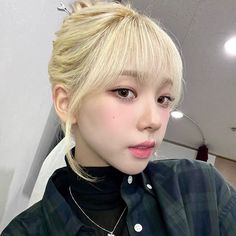 Karina Blonde, Aespa Spicy, Living Barbie, Yoo Jimin, Twitter Update