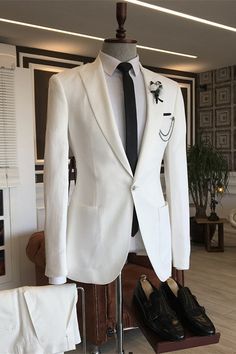 Burke Simple White Peaked Lapel Men Suits For Prom Men Suits Prom, Peak Lapel Suit, Prom Men, Prom For Guys, White Tux, Prom Suits For Men, Wedding Tux, Prom Suit