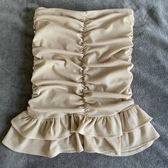 - Never Worn - Size Small - Fits Perfectly And Makes You Look Snatched - Mini Size And High Waisted Cream Skirt, Womens Skirt, High Waisted, Skirt, Cream, Women Shopping, Color