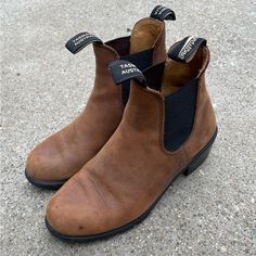 Selling My Blundstone Heeled Chelsea Boots Because I Opted For A Pair With Shorter Heels. Size Us 7 1/2 (Au 4 1/2) These Ones Are In Great Condition And Perfect For Either Dressing Up Or Down. Very Little Wear On The Sole Or Leather, Just One Season. Let Me Know If You Have Any Questions! Classic Boots With Heel Tab And Round Toe, Classic Closed Toe Boots With Heel Pull Tab, Classic Round Toe Boots With Heel Tab, Classic Boots With Heel Tab And Closed Toe, Classic Closed Toe Boots With Heel Tab, Blundstone Shoes, Heeled Chelsea Boots, Short Heels, Chelsea Boot