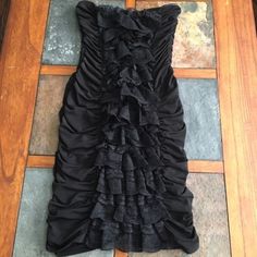 Never Worn Women's Size Xs From Victoria Secret Ruched All Around Lace Ruffle Front Rubber Inside Trim To Hold Up Strapless Top Strapless Stretch Mini Dress With Ruffles, Black Strapless Mini Dress With Ruffles, Flirty Black Strapless Dress With Ruffles, Black Strapless Dress With Ruffles For Date Night, Stretch Strapless Dress With Ruffles For Date Night, Strapless Stretch Ruffle Mini Dress, Stretch Mini Strapless Dress With Ruffles, Chic Black Strapless Dress With Ruffles, Evening Stretch Strapless Dress With Ruffles